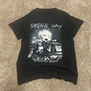Green Day Revolution Radio Black White Short Sleeve Tee S